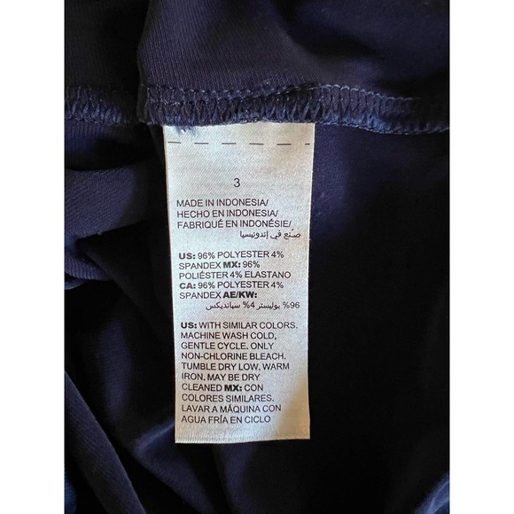 Chico’s Women’s 3/4 Sleeve Blue Tunic Top Size Large Classic Minimalist - Picture 5 of 5